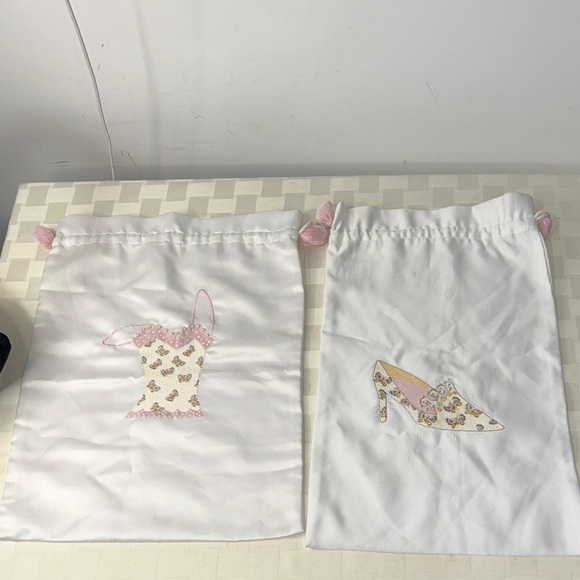 Source Unknown Handbags - White Lingerie Bags with Pink and Gold Accents